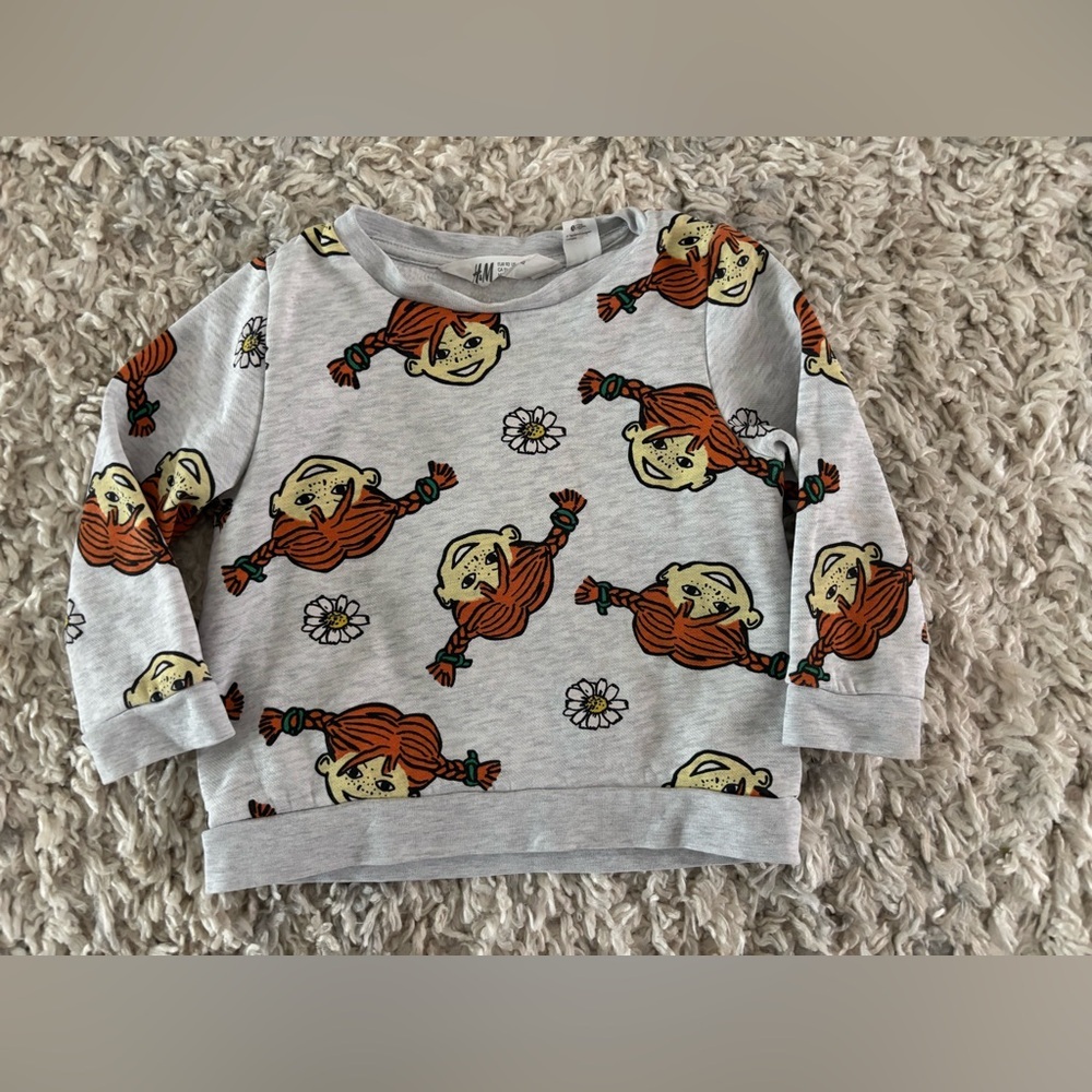 Rare Pippi Longstocking baby sweatshirt size 12 months to 24 months